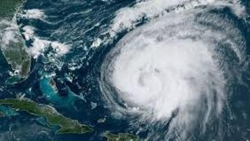 إعصار ”إيرين”