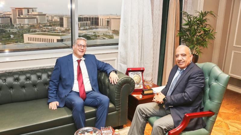 وزيرا الكهرباء والبترول يتابعان تحسين كفاءة المحطات وخفض استهلاك الوقود