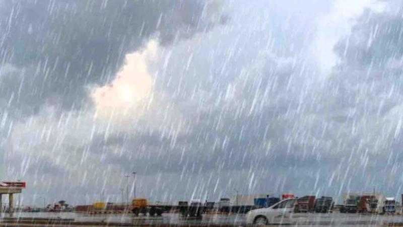 أمطار غزيرة وفيضانات عارمة تضرب اليمن والسلطات تعلن حالة الطوارئ