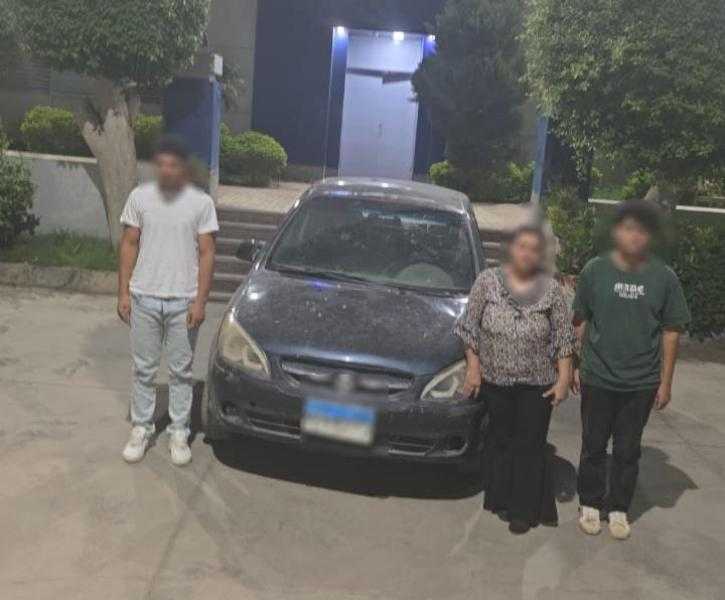 الداخلية تكشف تفاصيل حادث اصطدام سيارة بدراجة نارية في بني سويف