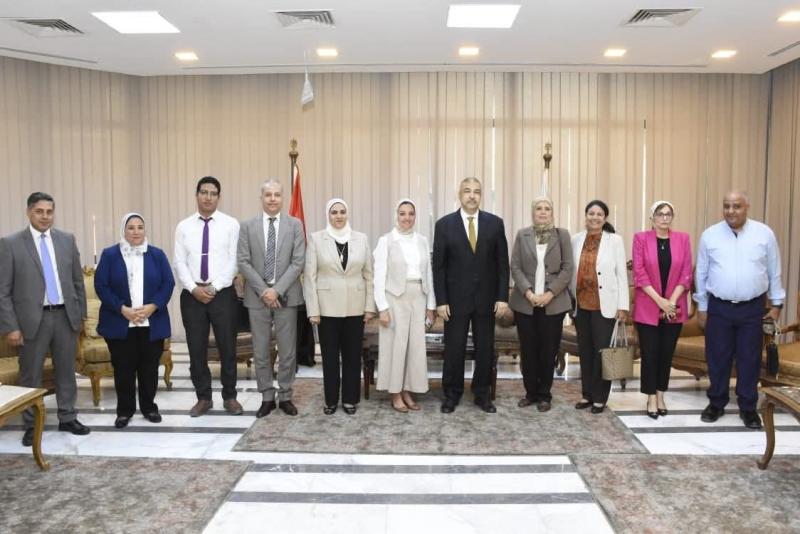 ندوة بجامعة عين شمس لدعم التنمية المستدامة