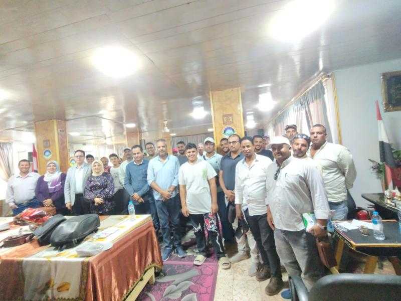 وقاية النباتات ينفذ برنامجا تدريبيا حول إحياء صناعة الحرير بمحافظة الشرقية