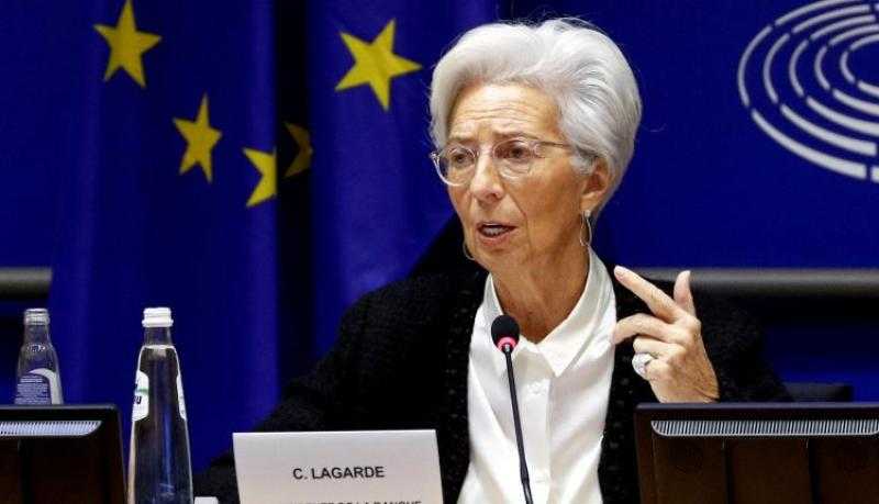 لاجارد: اتفاق التجارة بين أمريكا وأوروبا ينسجم مع توقعات المركزي الأوروبي