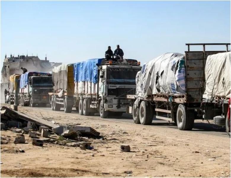 تكدس آلاف الشاحنات في رفح وعرقلة مستمرة لدخول المساعدات إلى غزة
