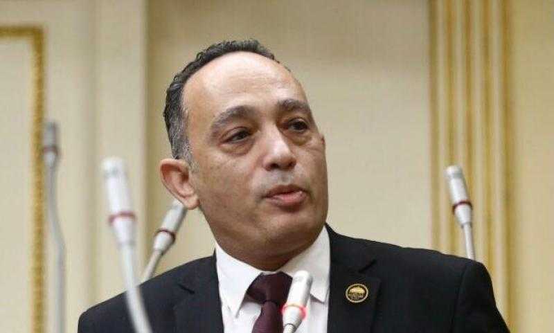 برلماني: العجز في عدد المدرسين لا يسمح بعمل نظامين للثانوية العامة