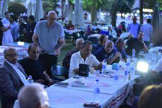 رموز الزمالك يطالبون بإعادة أرض فرع أكتوبر واستكمال الإنشاءات
