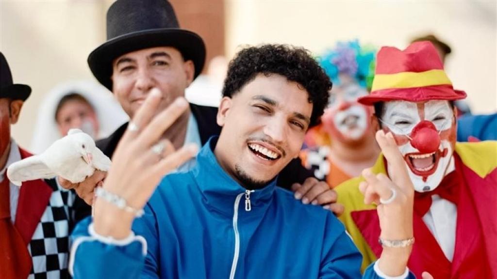 ”زوكش” يطرح ”كل حاجة أوكي”.. فيديو كليب سينمائي يروي قصة بالمرح والسخرية