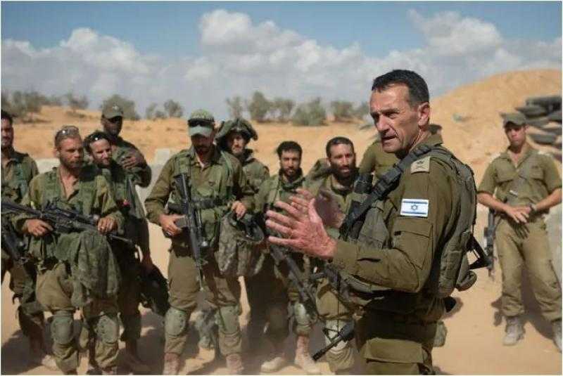 اشتباكات بين فلسطينيين وقوات الاحتلال خلال اقتحامها وسط رام الله والبيرة