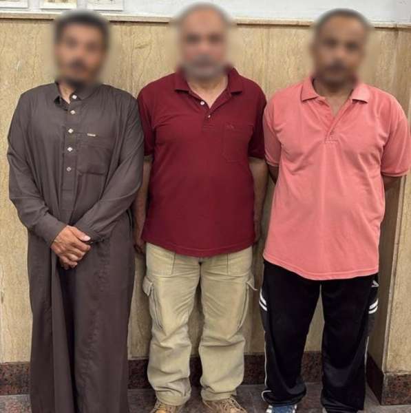 المتهمين 