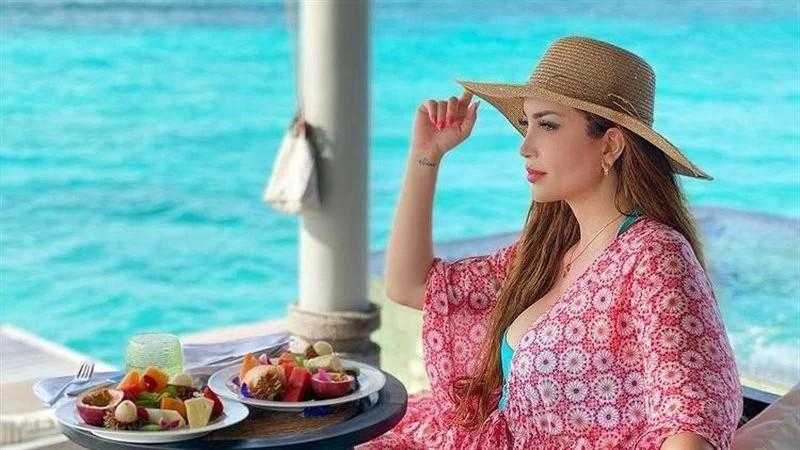 نسرين طافش تشارك جمهورها بأحدث ظهور رفقة زوجها