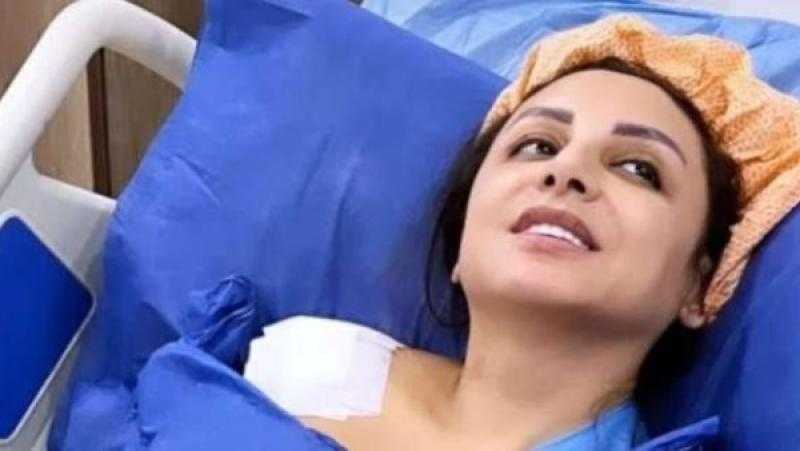 إيناس عزالدين تدعم أنغام بعد وعكتها الصحية