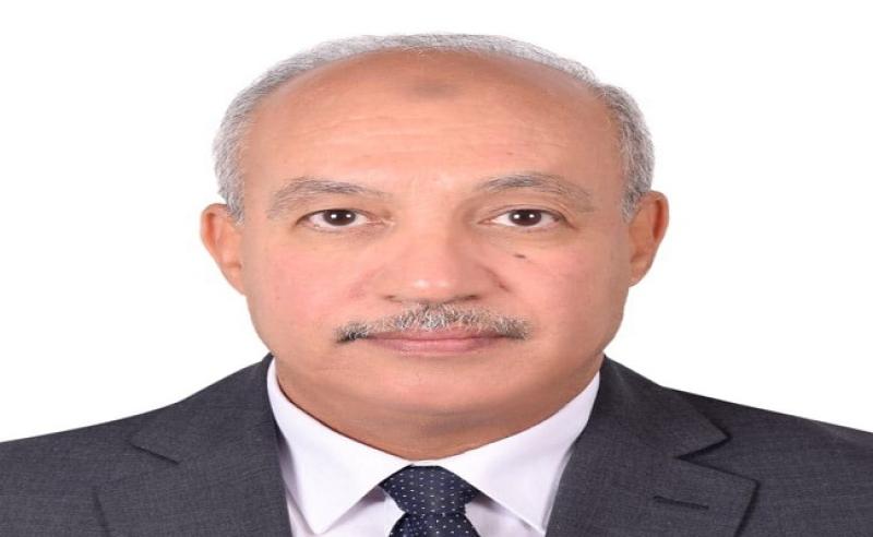 الدكتور أسامة طلعت 