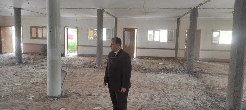 رئيس جامعة جنوب الوادي يتفقد حاضنة الأعمال الجاري إنشاؤها بالتعاون مع مؤسسة ”إنروت”