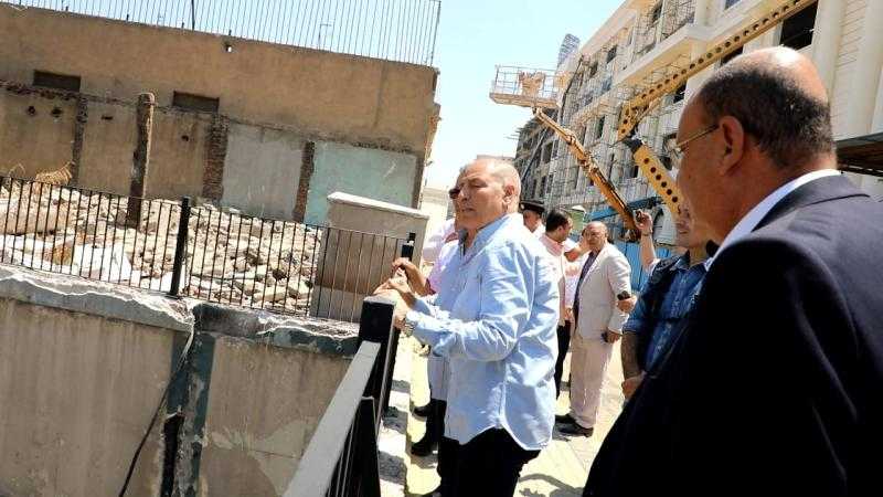 محافظ القاهرة يتفقد أعمال تطوير نفق شبرا الرابط بين وسط المدينة ومناطق الساحل وروض الفرج