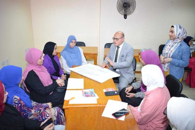 رئيس جامعة سوهاج يتفقد ختام المسار التدريبي الأول لمبادرة كن مستعدًا
