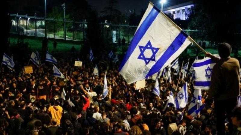 عائلات المحتجزين الإسرائيليين يطالبوا ”ترامب” أن يأمر نتنياهو بإنهاء حرب غزة