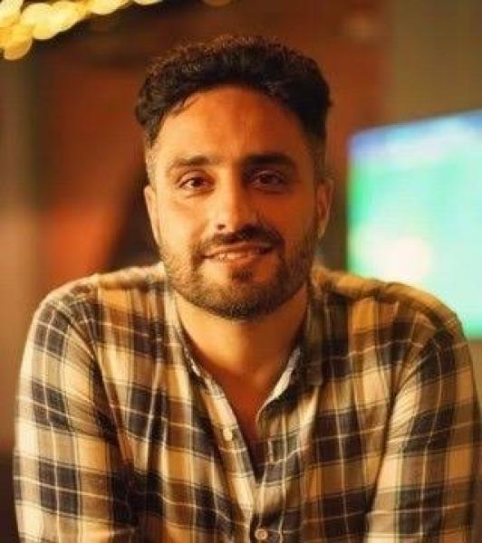 وفاة مفاجئة للفنان الشاب بهاء الخطيب أثناء لعب كرة القدم