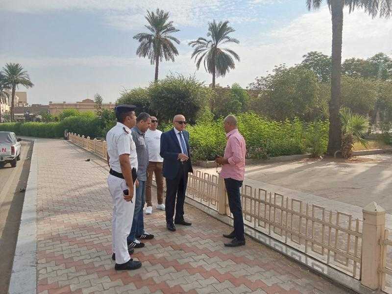 محافظ الأقصر يتفقد أعمال النظافة ويشدد على الحفاظ على المظهر الحضاري