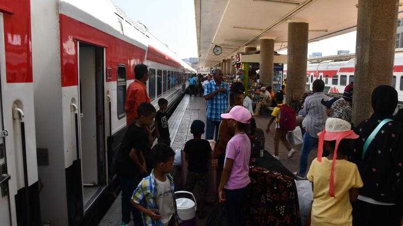 الهيئة القومية لسكك حديد مصر تسير القطار السابع لعودة الأشقاء السودانيين إلى وطنهم