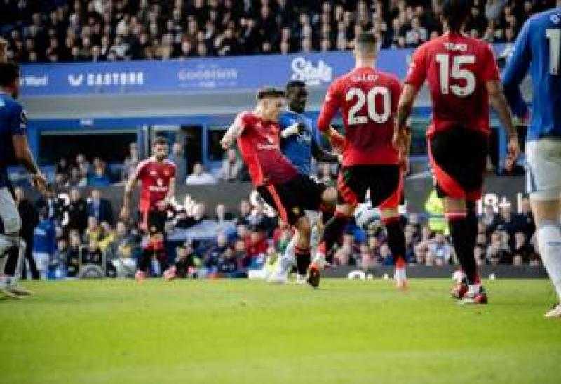 تشكيل مانشستر يونايتد وفولهام الرسمي لموقعة الدوري الإنجليزي