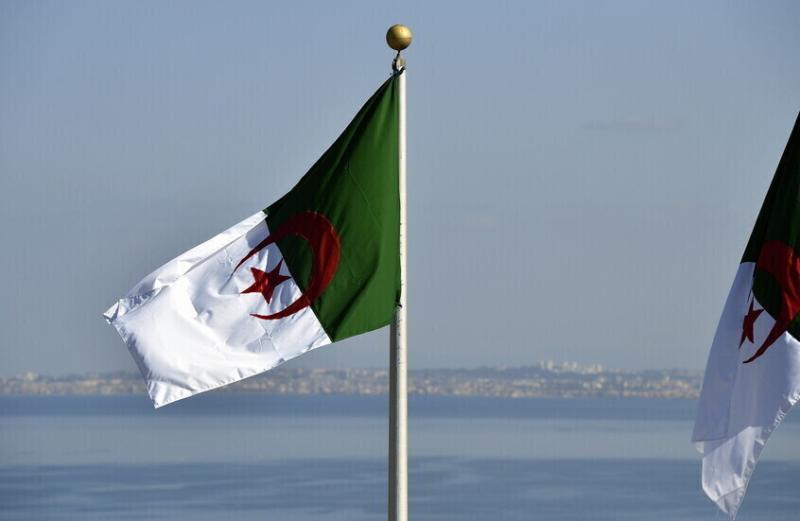 الجزائر