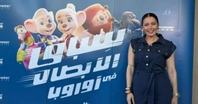 لقاء الخميسي تعود إلى الدبلجة في فيلم ”سباق الأبطال في أوروبا”