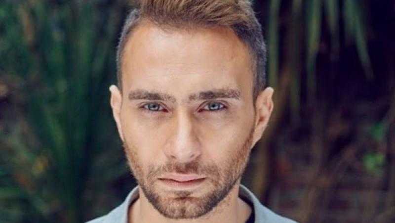 والد حسام حبيب ينفي أنباء  القبض على نجله ويعلق على علاقته بشيرين عبد الوهاب