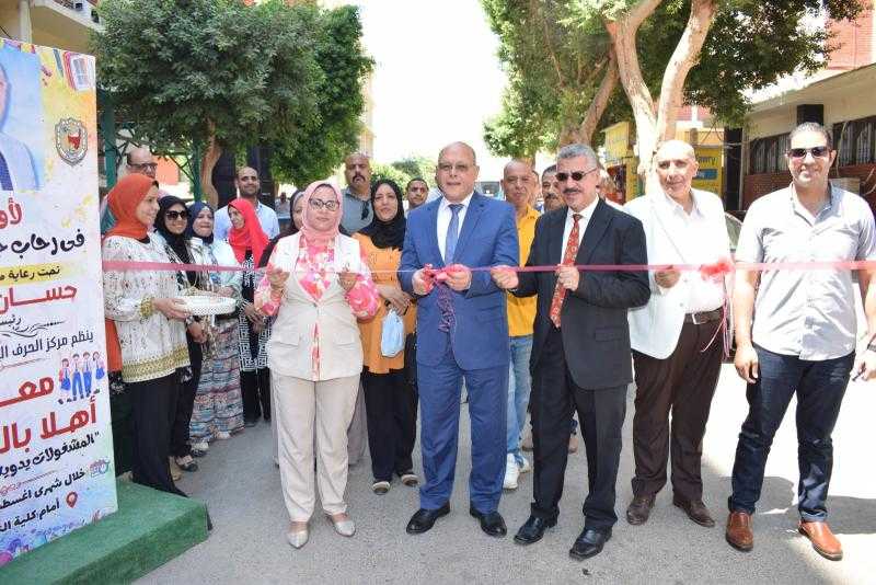 النعماني يفتتح معرض ”أهلا مدرستي” لتخفيف الأعباء عن منسوبي الجامعة