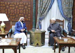 شيخ الأزهر يستقبل وزير الأوقاف اليمني ويبحثان سبل تعزيز دعم الأزهر العلمي والدعوي لليمن