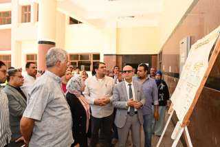 رئيس جامعة أسيوط يتابع الأعمال النهائية بالمقر الجديد لكلية التربية للطفولة المبكرة بمدينة أسيوط الجديدة