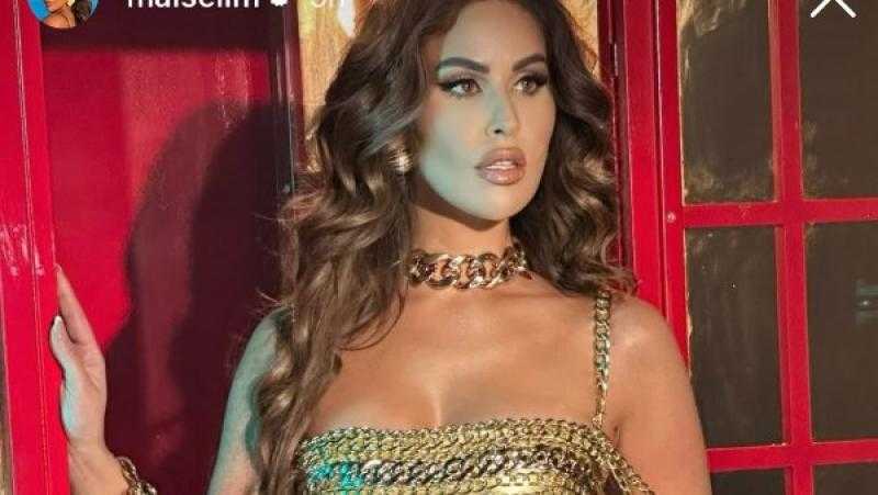 مي سليم تتألق بإطلالة ذهبية في أحدث ظهور لها