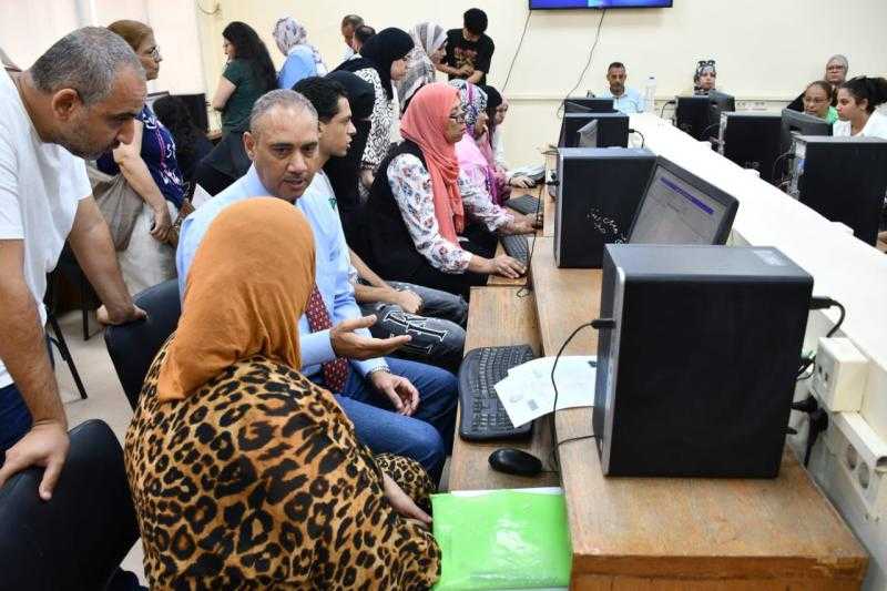 التعليم العالي: معامل الحاسبات بالجامعات الحكومية مستمرة في تقديم الدعم الفني لطلاب الثانوية العامة في تنسيق الجامعات والمعاهد 2025