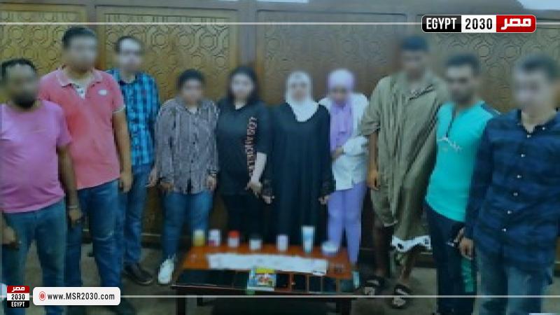 المتهمين ضمن شبكة نادى صحى للممارسة الدعارة