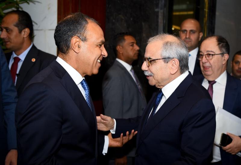 وزير الخارجية: مصر تقدر جهود رئيس وزراء لبنان للحفاظ على استقرار بلاده