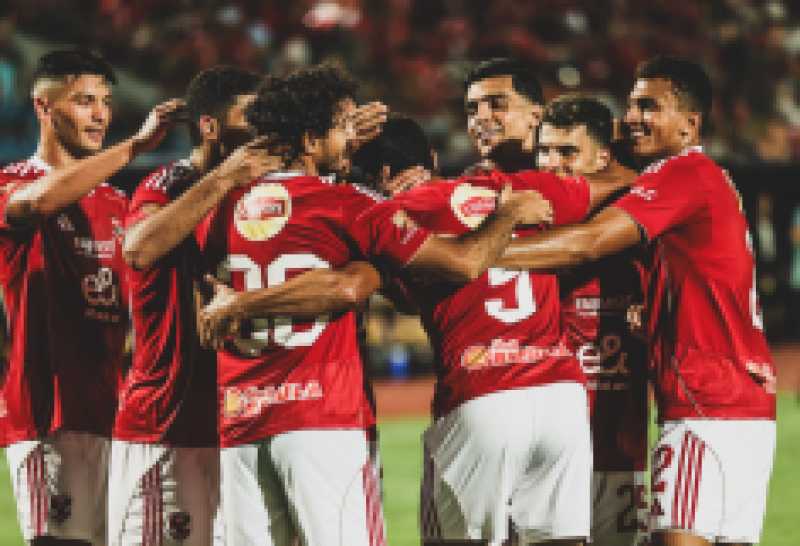 عاجل| الأهلي يُجدد عقد نجمه الأول.. تفاصيل مهمة