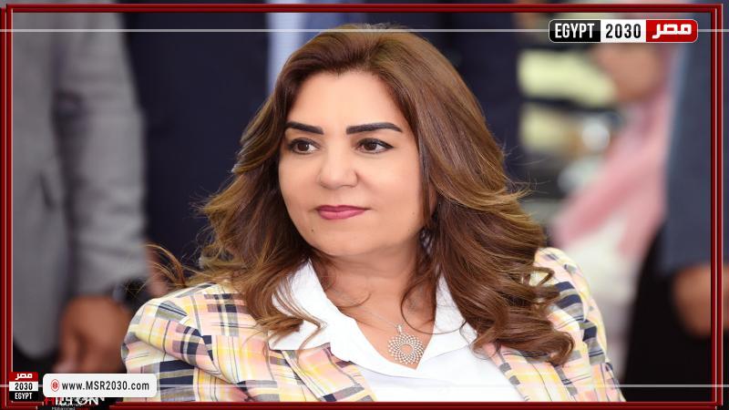 وزيرة البيئة