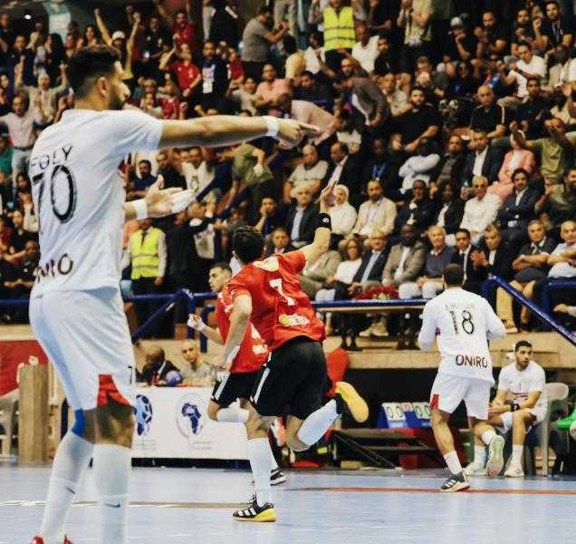 «رجال يد الأهلي» يفوز على الزهور في الدوري