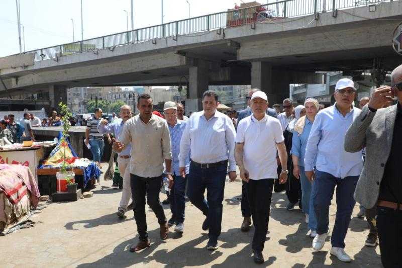 محافظ القاهرة يتابع أعمال إعادة الانضباط للمنطقة المحيطة بميدان رمسيس