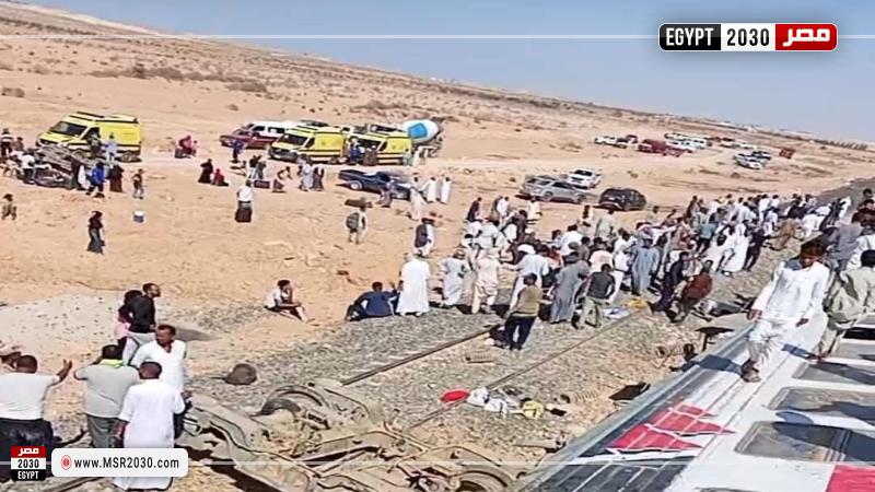خروج عربات قطار مطروح عن القضبان