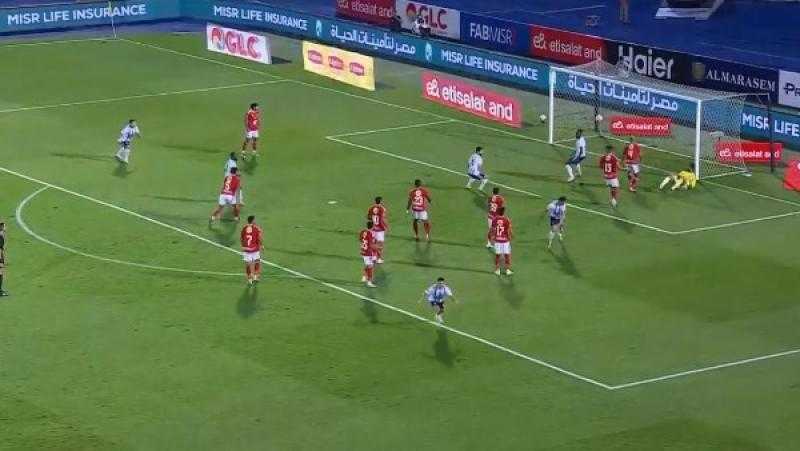 30 دقيقة سيطرة حمراء وهدف سماوي.. بيراميدز يتقدم على الأهلي بالدوري