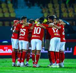 الأهلي يبدأ رحلة البحث عن خليفة ريبييرو.. لجنة التخطيط تواصل اجتماعاتها لحسم اسم المدرب الجديد