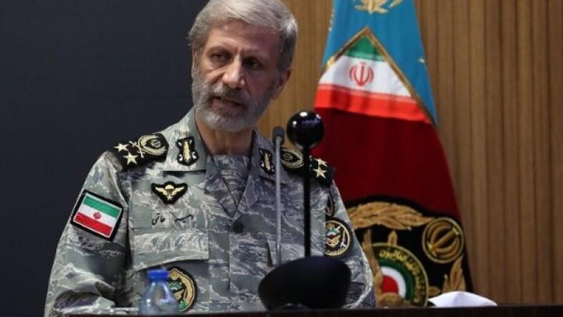  قائد الجيش الإيراني، اللواء أمير حاتمي