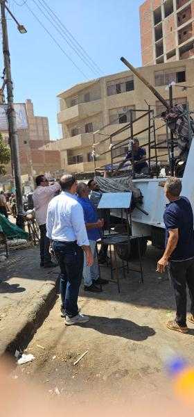 محافظ أسيوط: لا تهاون مع التعديات على حرم الطريق ... وحملة مكبرة بالقوصية لرفع الإشغالات