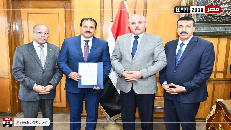 رئيس جامعة قناة السويس 