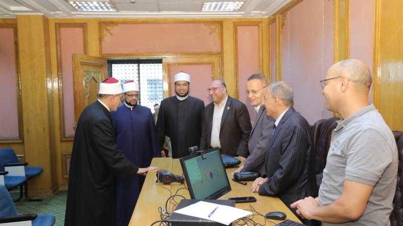 أمين ”البحوث الإسلامية” يتفقَّد الاختبارات الشفويَّة لابتعاث إحياء ليالي رمضان