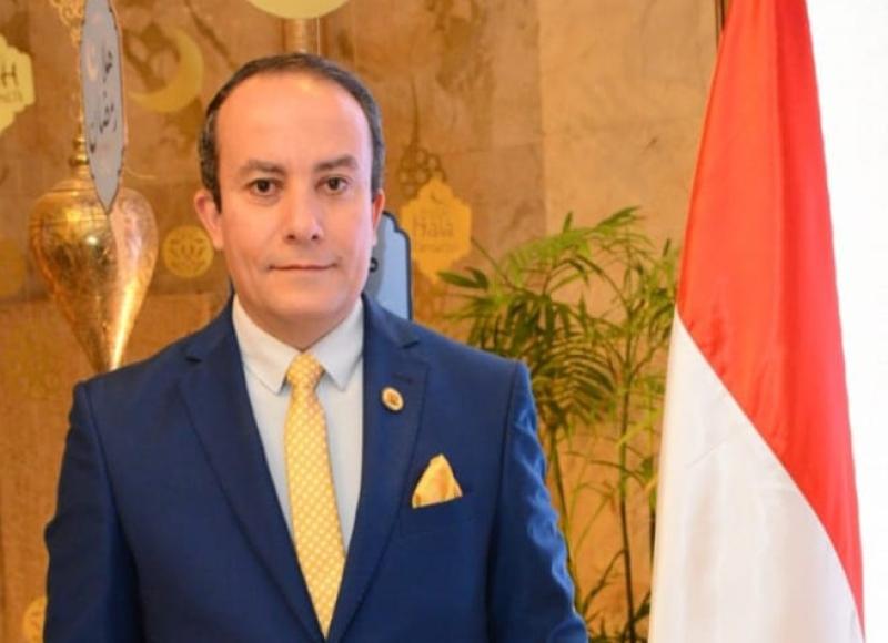 عمرو عباس