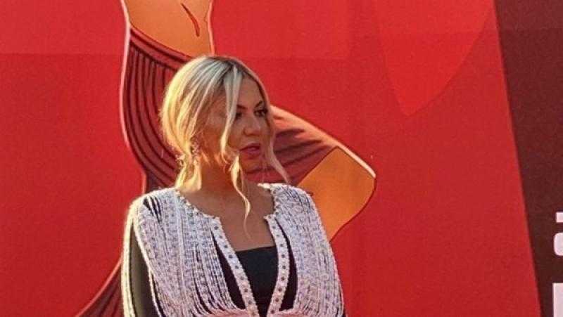 بوسي شلبي أول الحاضرين في مهرجان القاهرة للمسرح التجريبي