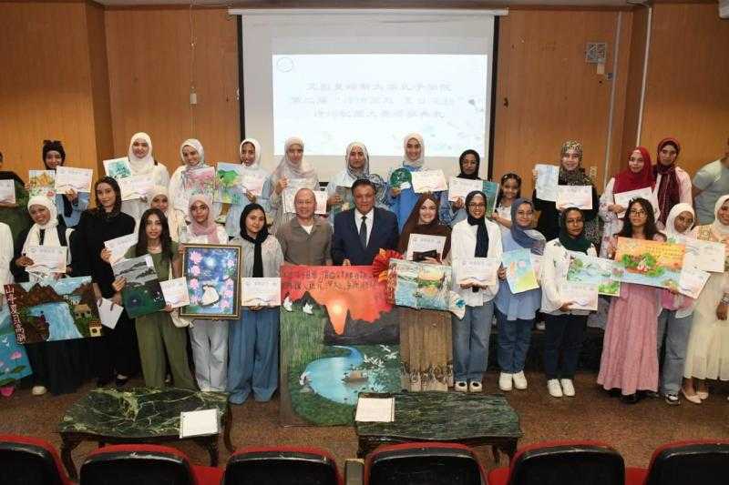 المركز الأول والثاني لطلاب جامعة عين شمس في مسابقة الشعر والرسم بكونفوشيوس عين شمس