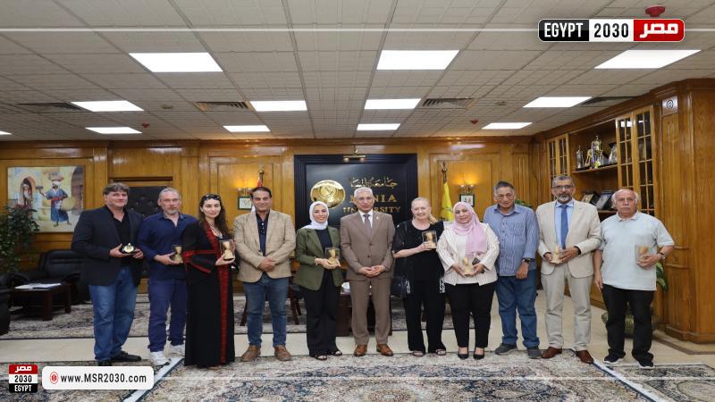 رئيس جامعة المنيا