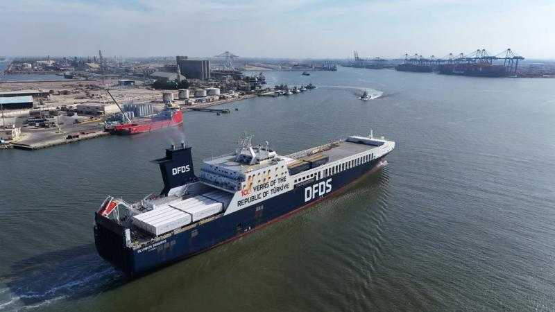 النقل : الخط الملاحي الرورو يوفر مميزات عديدة لنقل الحاصلات الزراعية سريعة التلف والمنتجات المصرية إلى إيطاليا ومنها إلى أوروبا والعكس